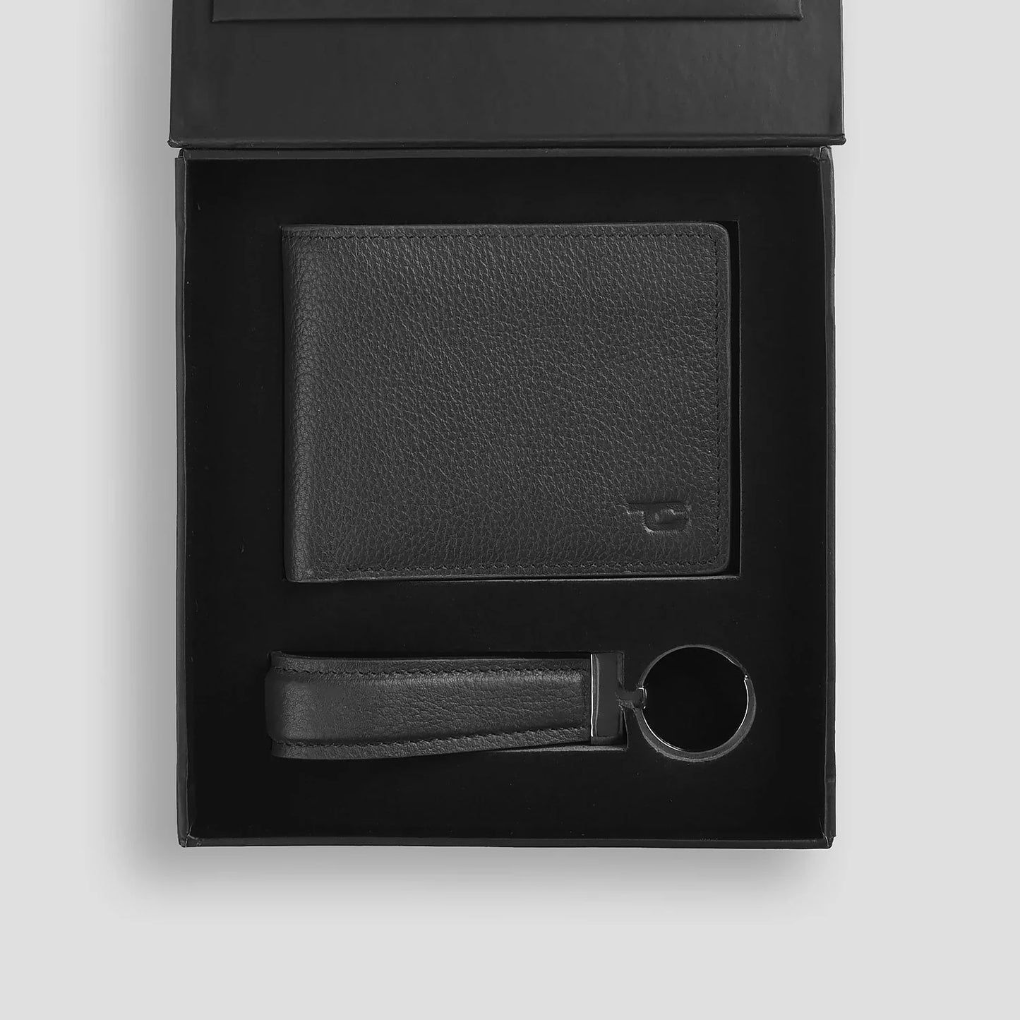 Marvin Black Leather Gift Set