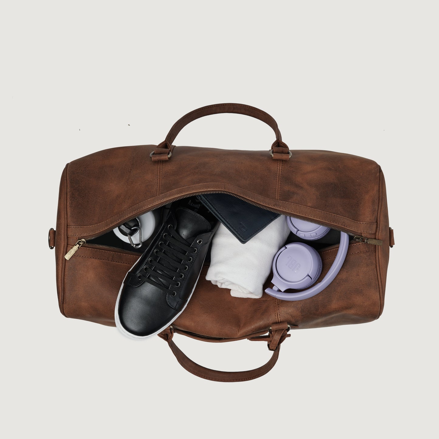 The Darrio Vintage Tan Brown Leather Duffle Bag